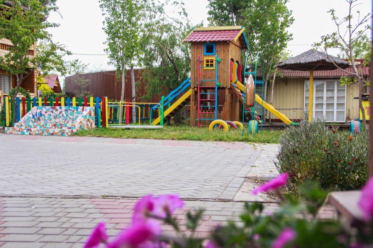 Отель голубая лагуна 2*